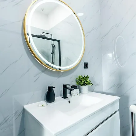 Appartement Maison D'angelina: In The Heart Of *
