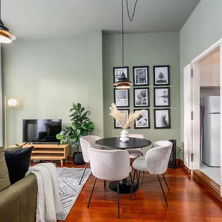 Maison D'angelina: In The Heart Of *